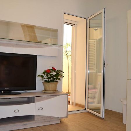 דירות סירקוזה Casa Fuitina מראה חיצוני תמונה