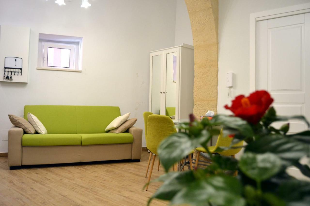 דירות סירקוזה Casa Fuitina מראה חיצוני תמונה